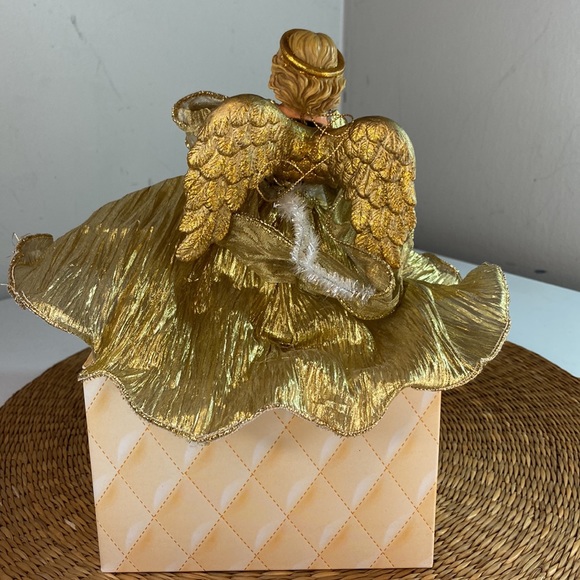 Vintage Angel in a Golden Dress Tree Topper - Picture 5 of 9